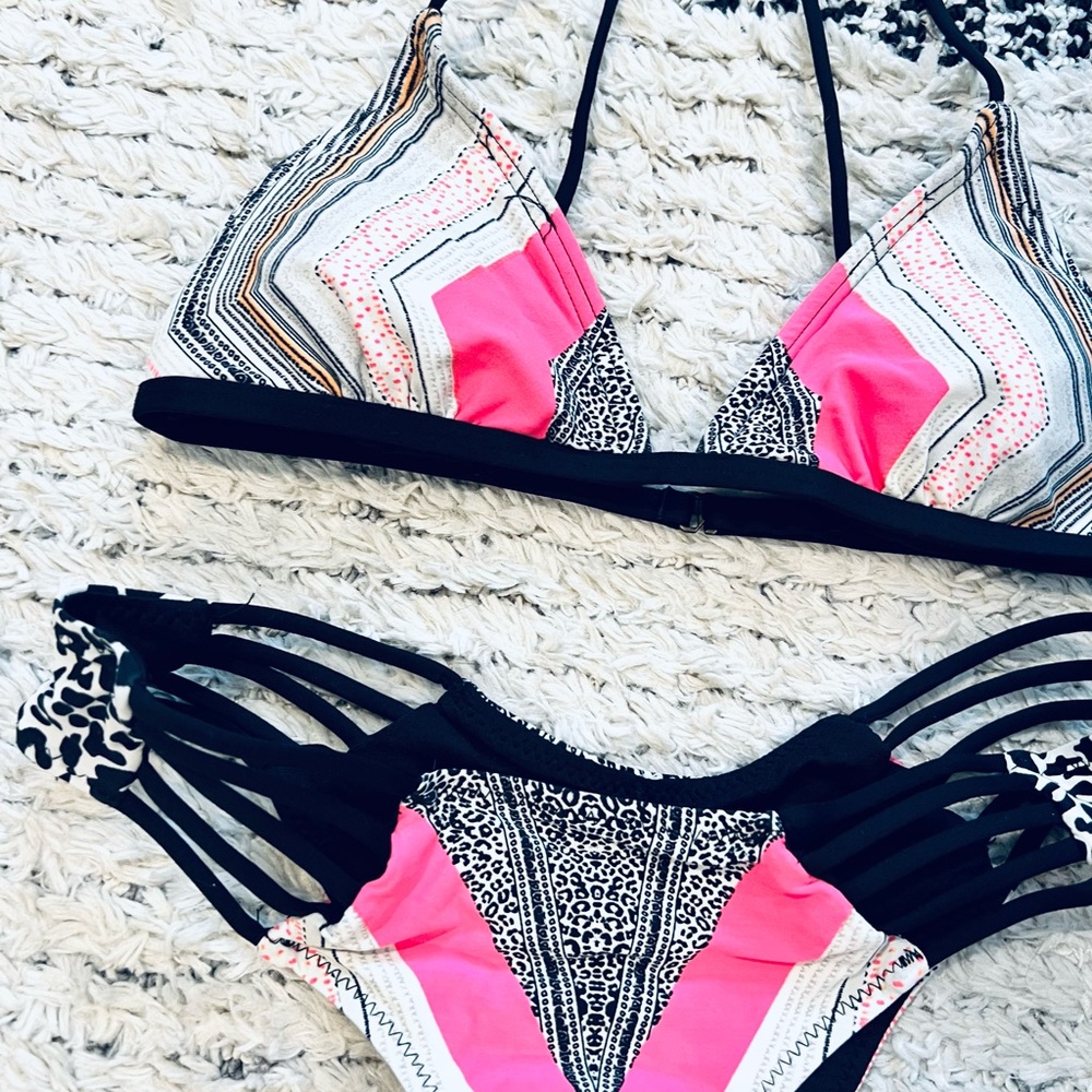 Rip Curl Bikini Set Top & Bottom - image 5